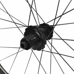 Paire De Roues ZIPP 858 Nsw Disc à Pneus Tubeless (Center Lock) -Vélos Complets Soldes Boutique 600x600 229359 16315401050174 1