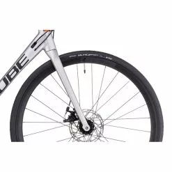 Vélo De Course CUBE ATTAIN PRO DISC Shimano Sora 34/50 Gris 2023 -Vélos Complets Soldes Boutique Cube Attain Pro silber schwarz5B600x6005D 8
