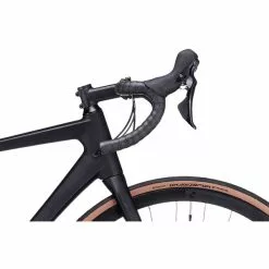 Vélo De Course CUBE AXIAL WS GTC PRO DISC Shimano 105 R7000 34/50 Femme Noir/Gris 2023 -Vélos Complets Soldes Boutique Cube Axial WS GTC Pro Damen schwarz grau5B600x6005D 4