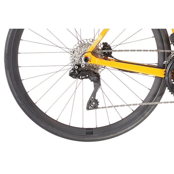 Vélo De Course Électrique ORBEA GAIN D30i Shimano 105 Di2 34/50 Jaune/Noir 2023 13 Vélo De Course Électrique ORBEA GAIN D30i Shimano 105 Di2 34/50 Jaune/Noir 2023 – Image 11