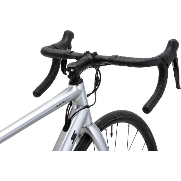 Vélo De Course VITUS ZENIUM DISC Shimano Tiagra 34/50 Argent 2023 11 Vélo De Course VITUS ZENIUM DISC Shimano Tiagra 34/50 Argent 2023 – Image 9