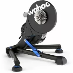 Home Trainer WAHOO KICKR V6 -Vélos Complets Soldes Boutique Wahoo KICKRv6 WFBKTR122 FrontPerspective5B600x6005D 1